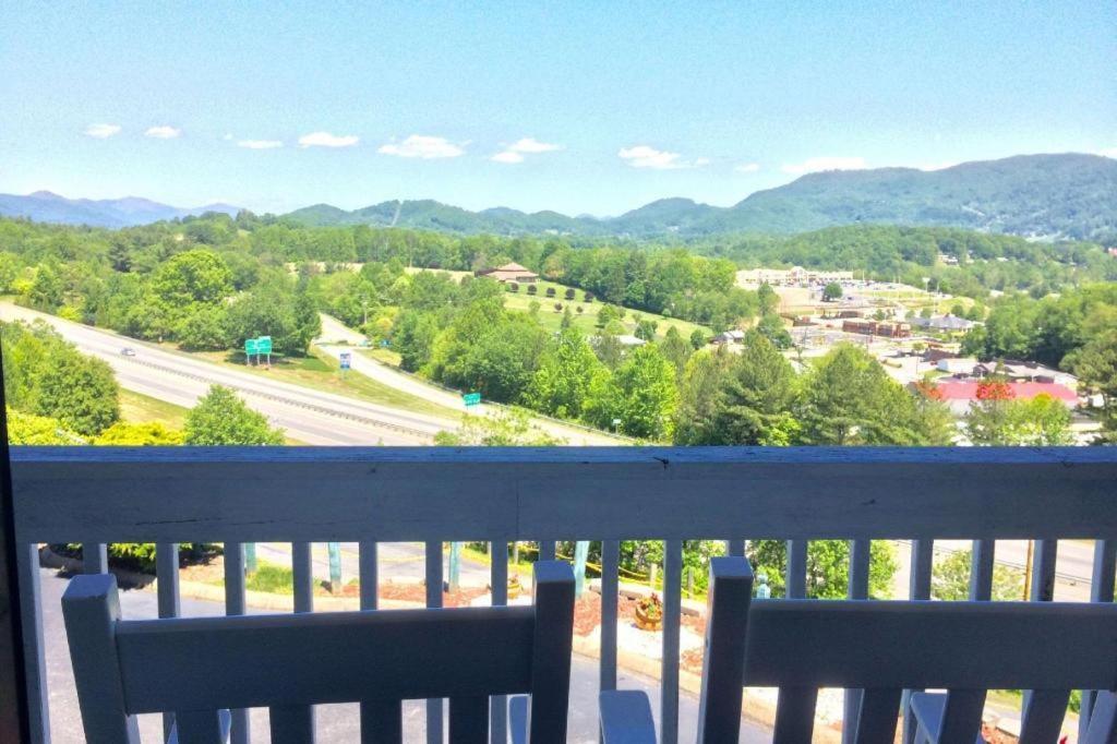 Econo Lodge - Waynesville Exteriör bild