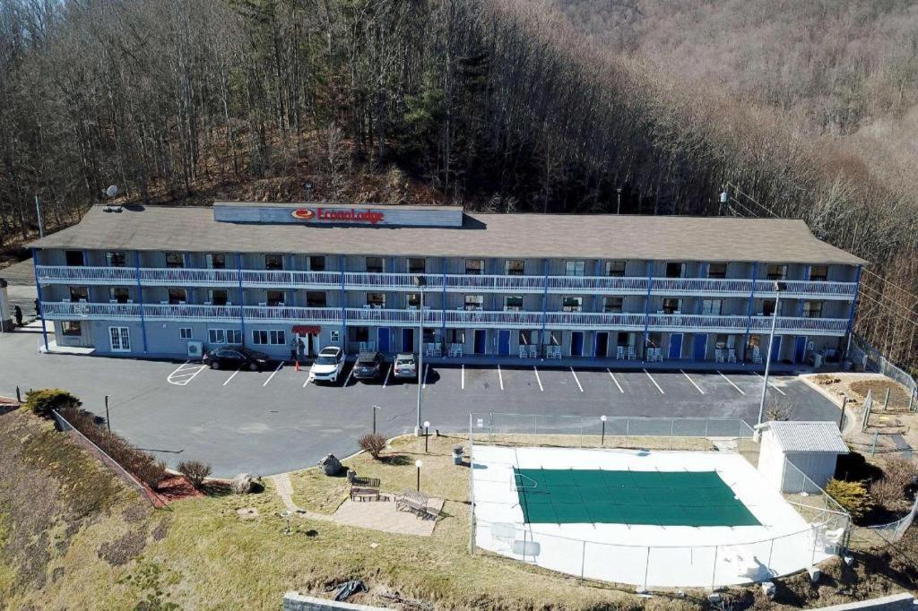 Econo Lodge - Waynesville Exteriör bild